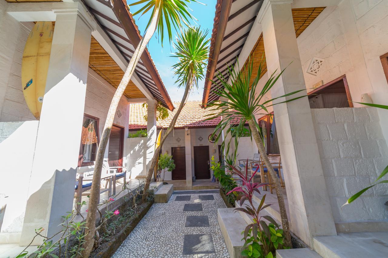 Отель Padang Padang Breeze Улувату Экстерьер фото